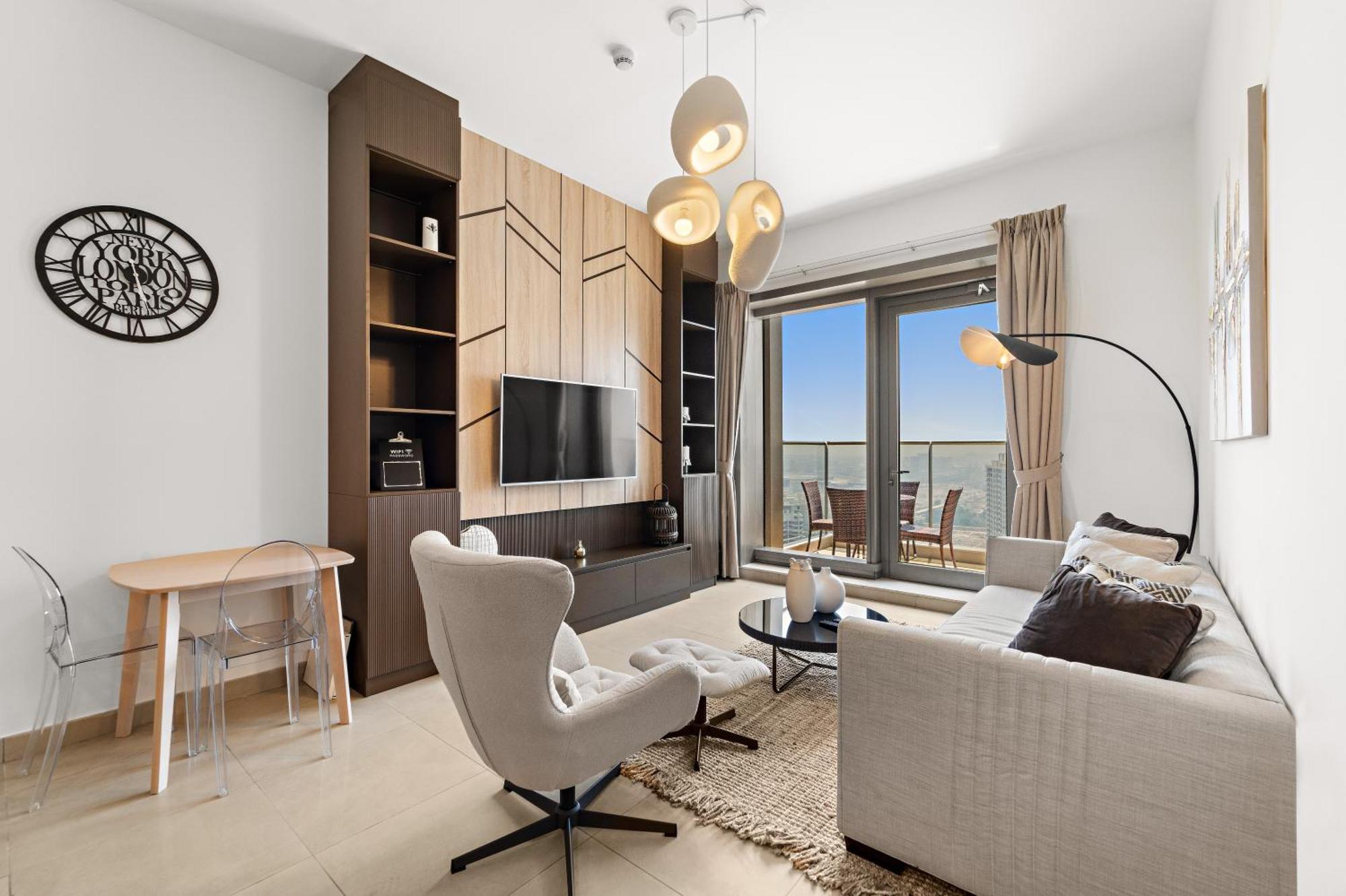 Waterfront View 1br With Gym, Pool & Sauna * Dubai