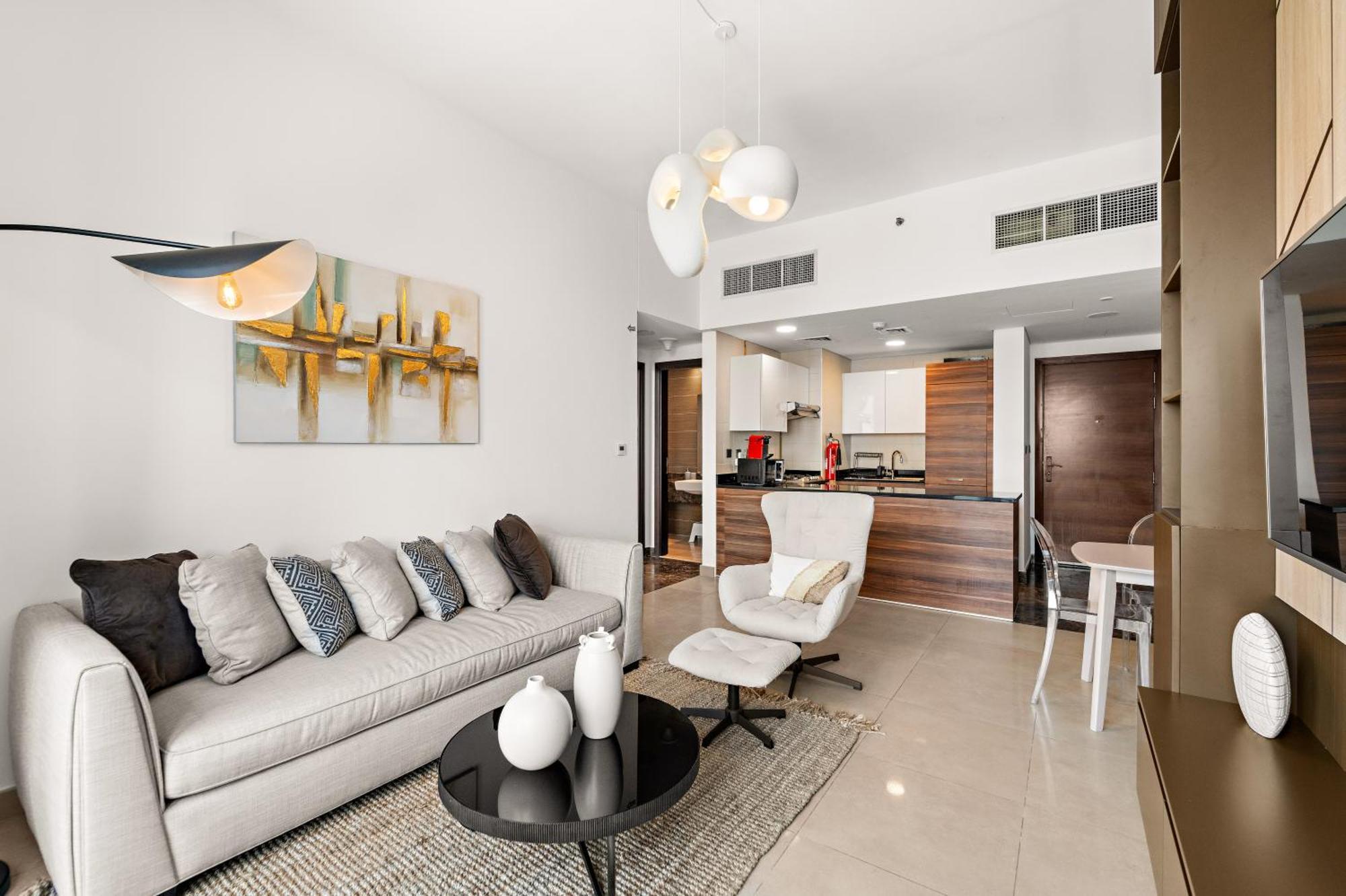 Waterfront View 1br With Gym, Pool & Sauna Apartment